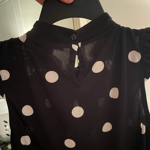 Adrianna Papell Polka Dot Blouse - Picture 8 of 8